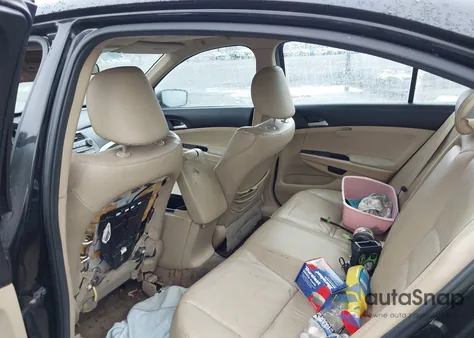 2011 Honda Accord Sdn 2.4 Se z USA, uszkodzony, nr VIN 1HGCP2F62BA078181